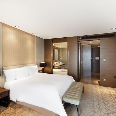 Crowne Plaza Xuzhou Dalong Lake By Ihg Экстерьер фото